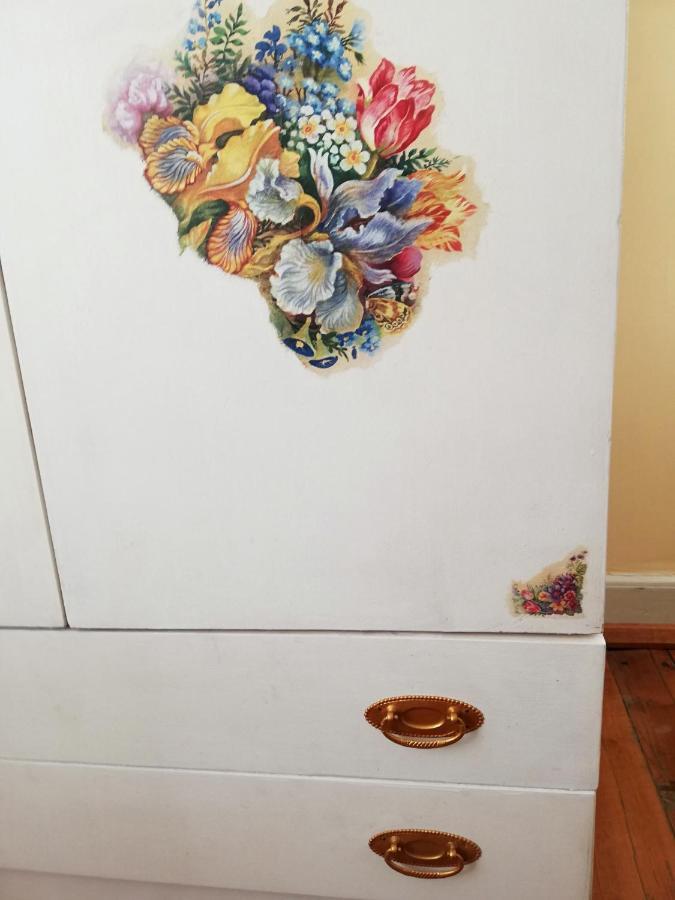 Guest House Vodolei Котел Екстер'єр фото