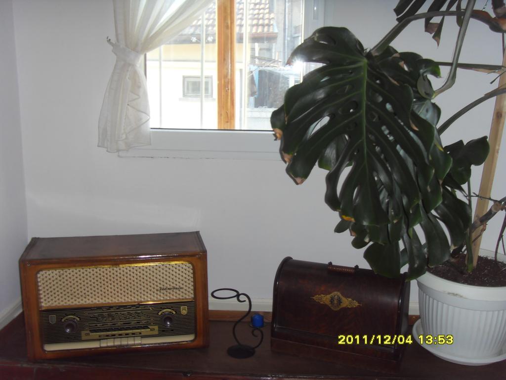Guest House Vodolei Котел Екстер'єр фото