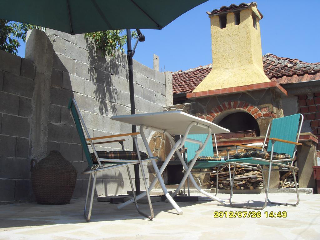 Guest House Vodolei Котел Екстер'єр фото